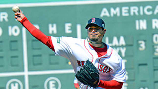 josh-beckett-ap2.jpg